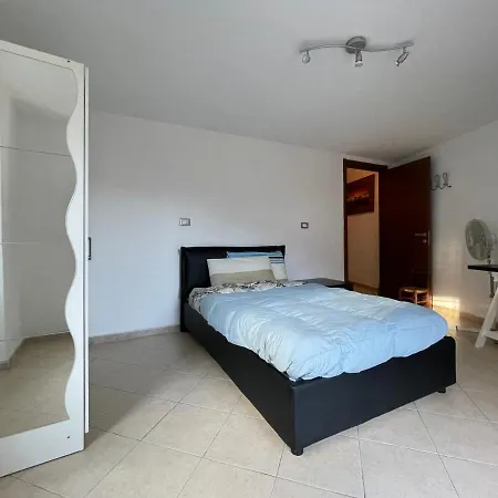 Tra Alpi Apuane E Cinque Terre.. Casetta Renata! Holiday home Valeriano Lunense
